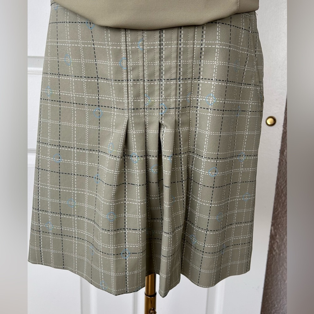 Vuarnet Sport Women’s Skorts Pleated Golf‎ Tennis Size 6